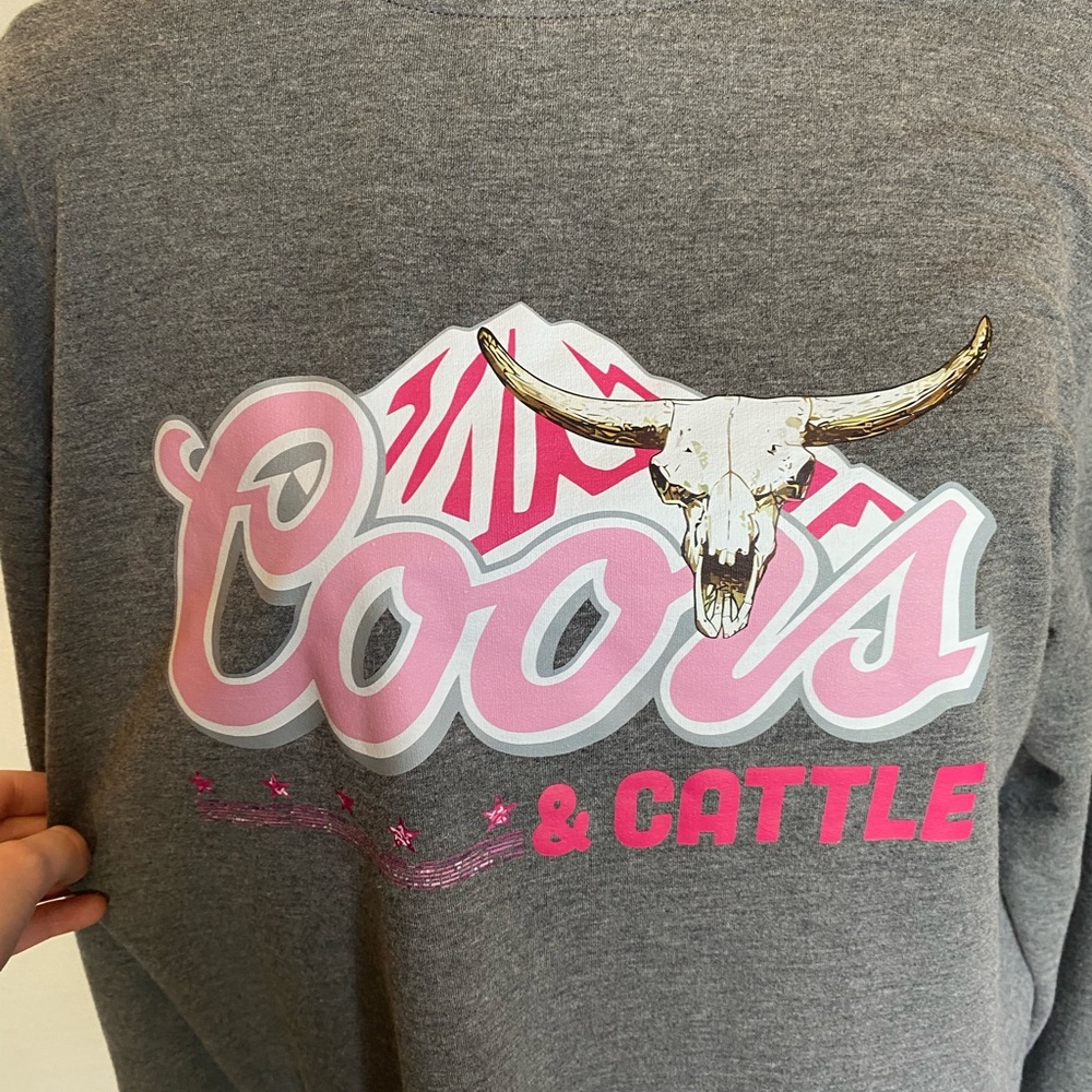 Women’s Coors & Cattle Long Sleeved Shirt - Picture 3 of 4